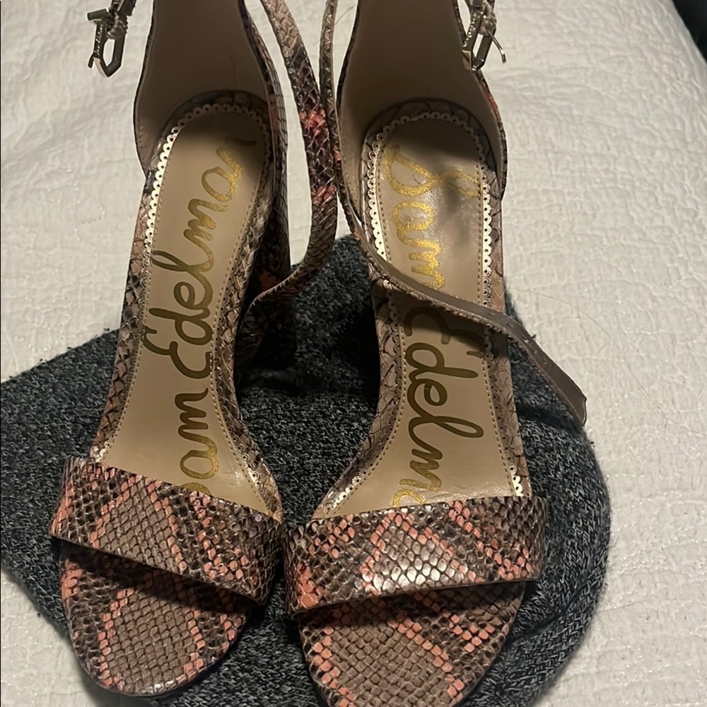 Sam Edelman Pink Heels with Elegant Design